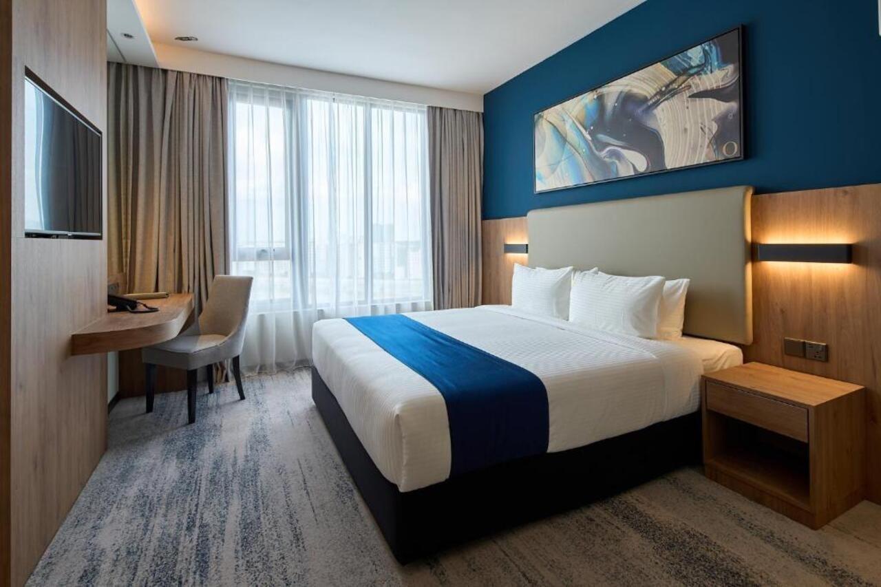Opero Hotel Southkey Johor Bahru Esterno foto