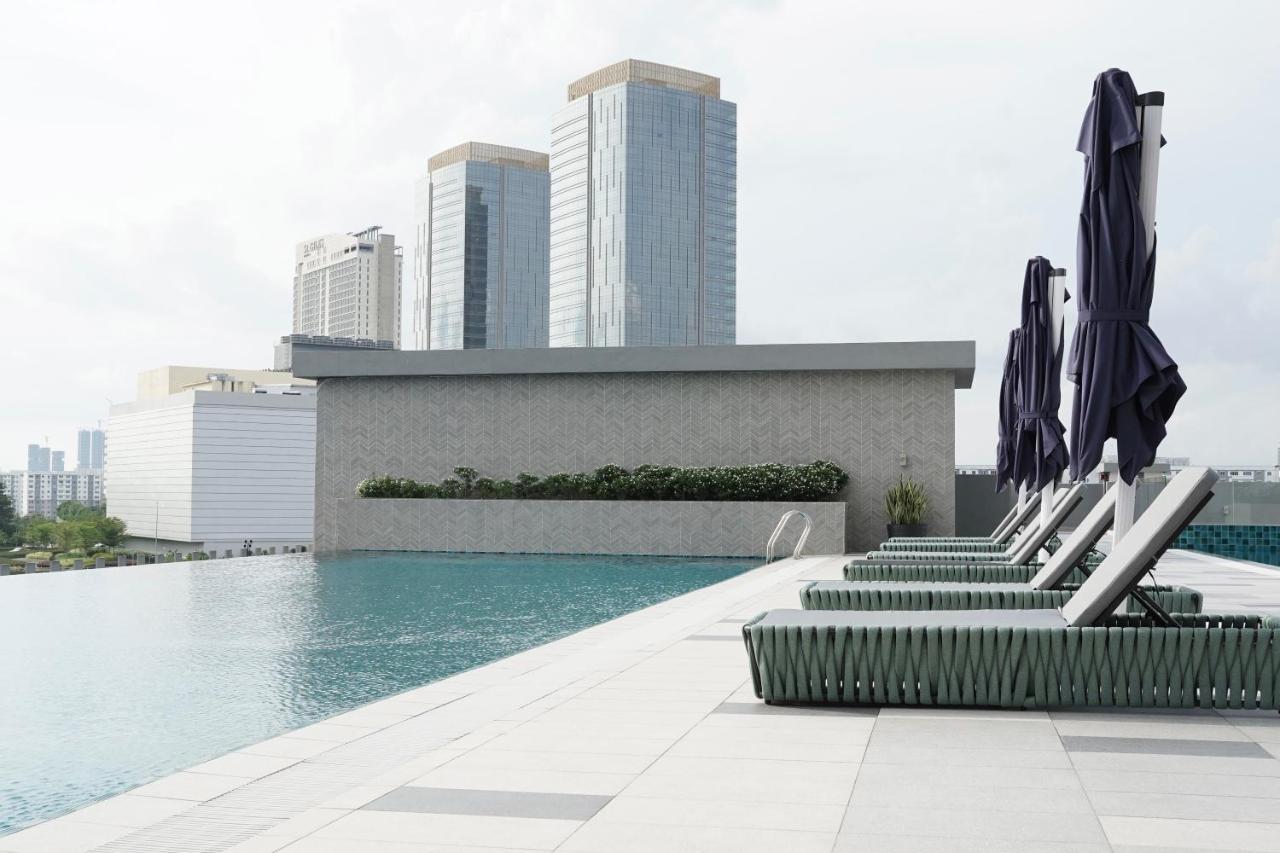 Opero Hotel Southkey Johor Bahru Esterno foto