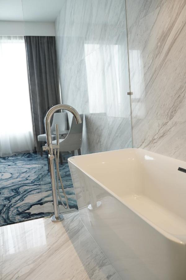 Opero Hotel Southkey Johor Bahru Esterno foto