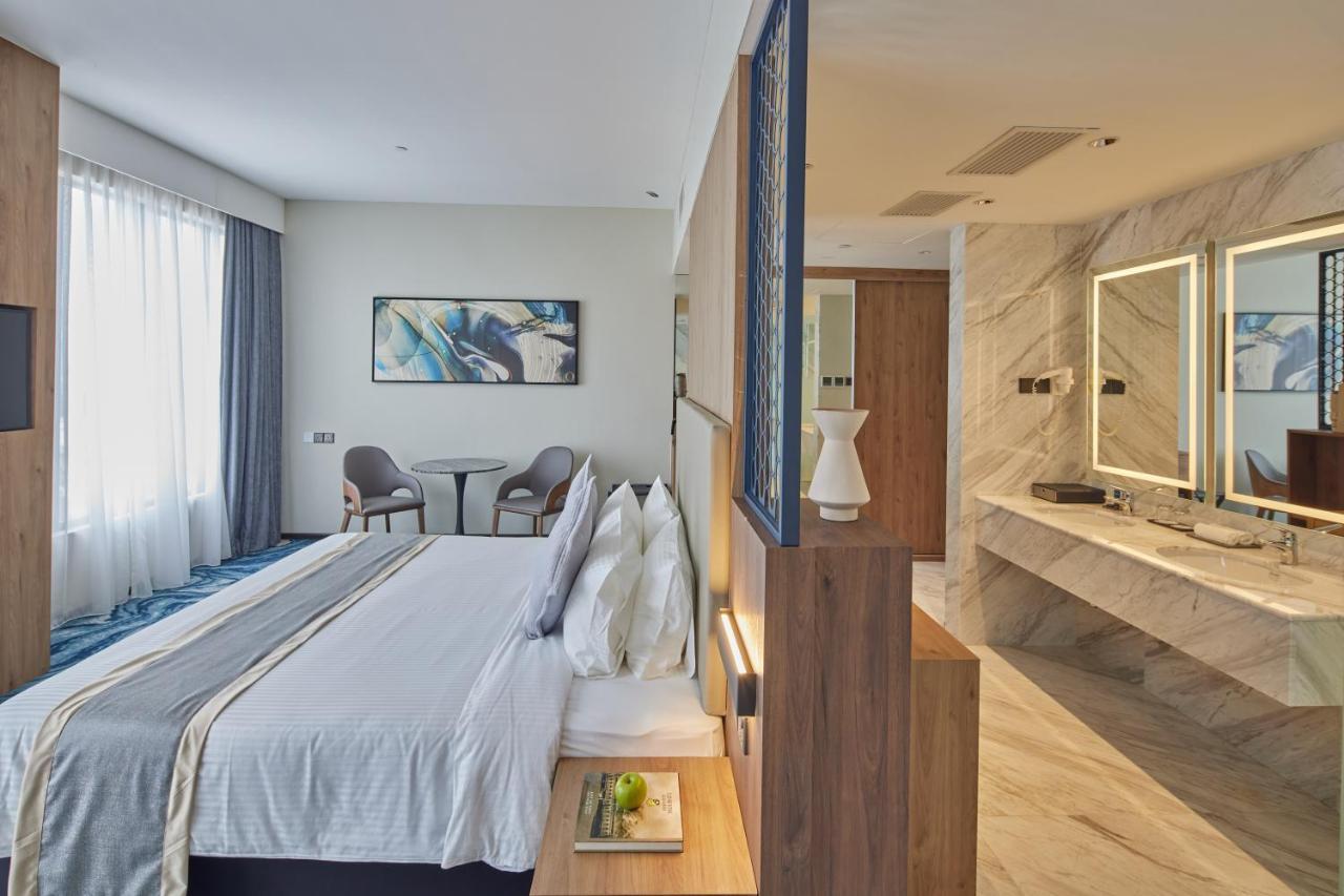 Opero Hotel Southkey Johor Bahru Esterno foto